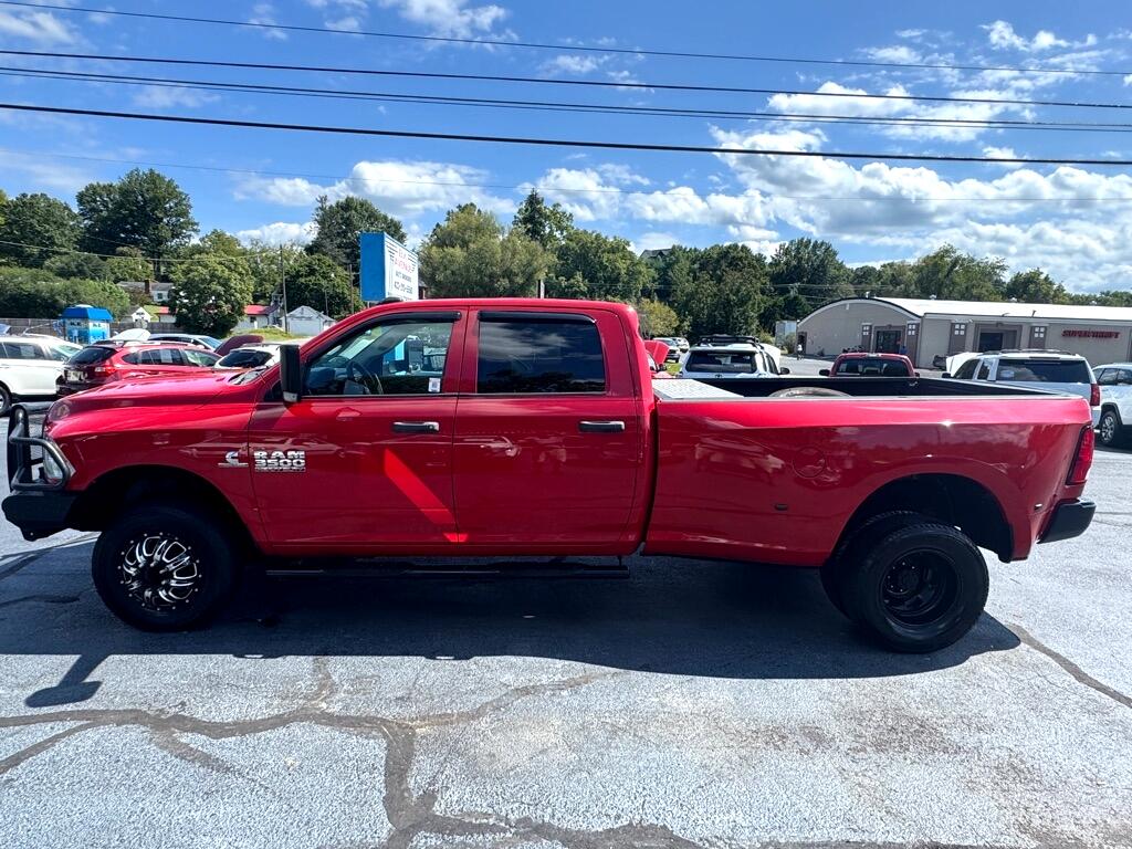 RAM 3500 Tradesman Crew Cab 4WD DRW 2016