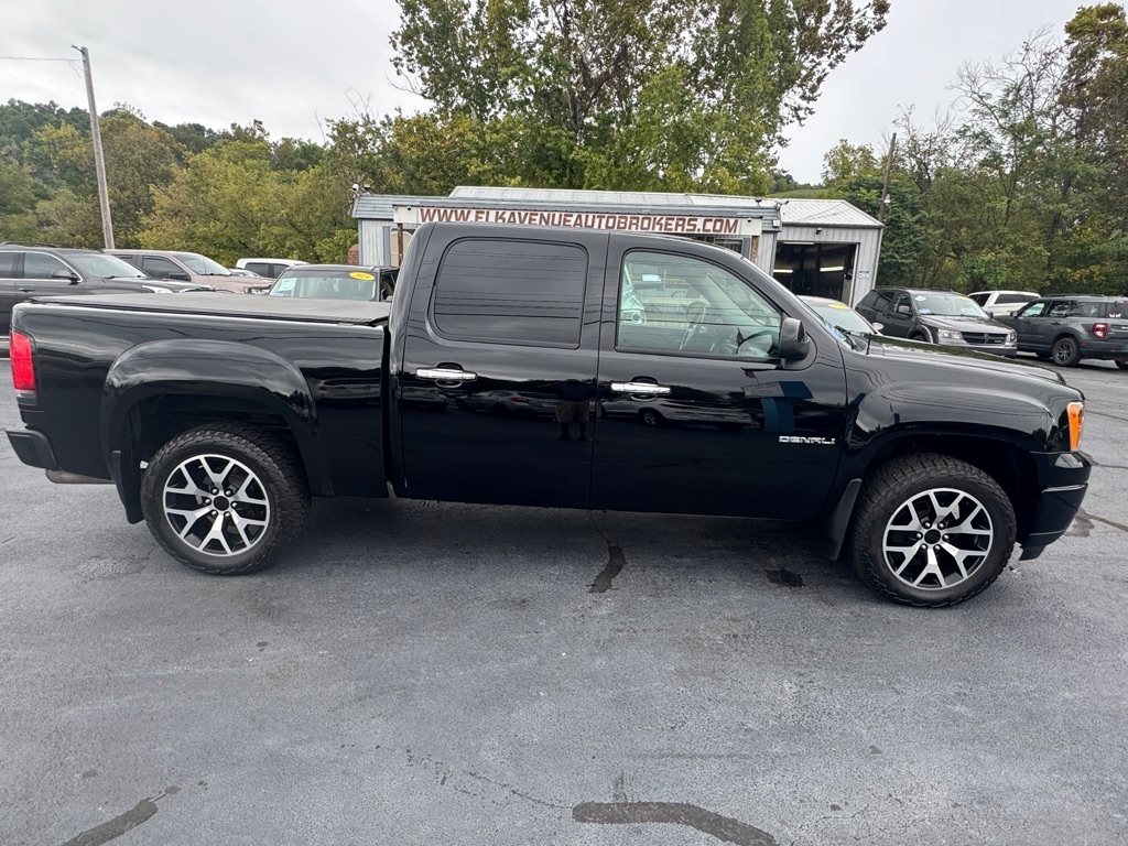 GMC Sierra 1500 Denali Crew Cab 4WD 2011