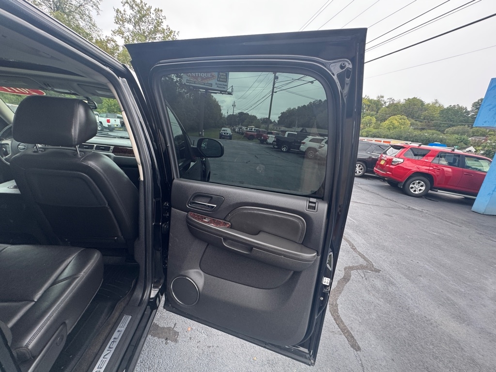 GMC Sierra 1500 Denali Crew Cab 4WD 2011