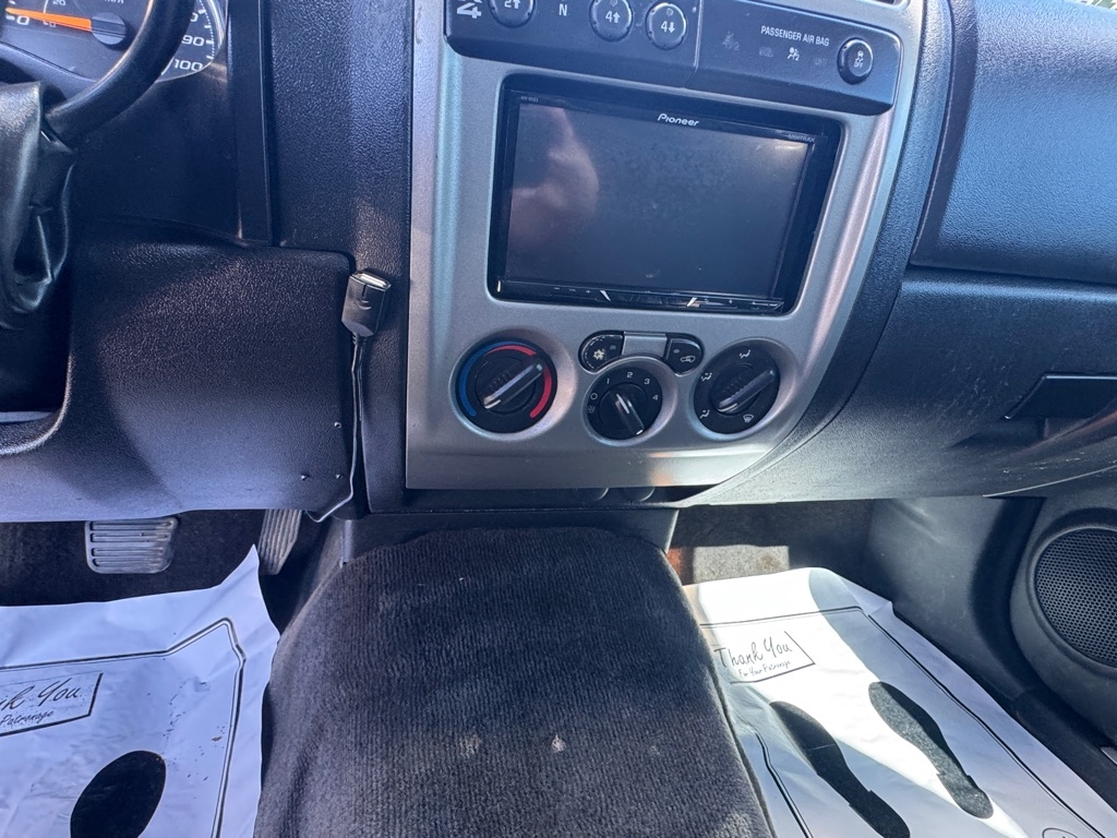 GMC Canyon SLE Crew Cab 4WD 2012