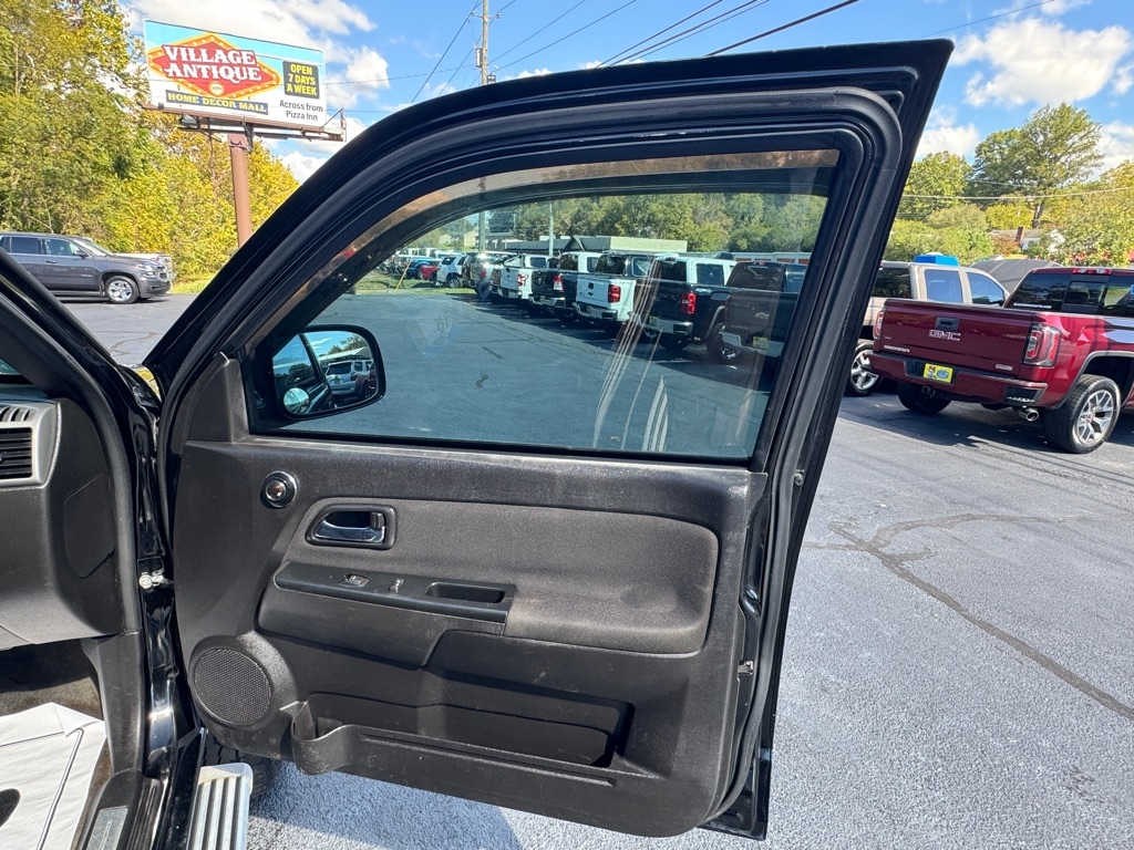 GMC Canyon SLE Crew Cab 4WD 2012