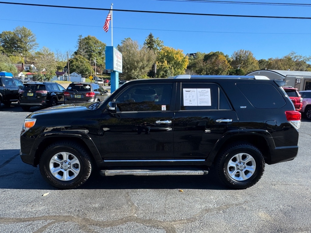 Toyota 4Runner SR5 4WD 2011