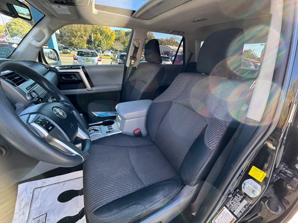 Toyota 4Runner SR5 4WD 2011