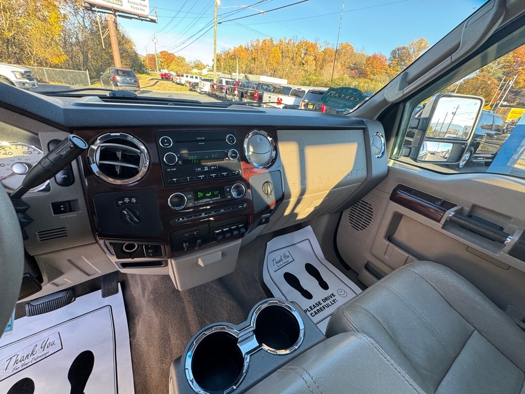 Ford F-250 SD Lariat Crew Cab 4WD 2010