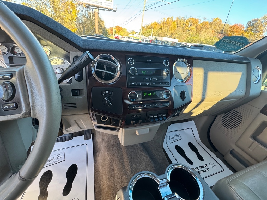 Ford F-250 SD Lariat Crew Cab 4WD 2010