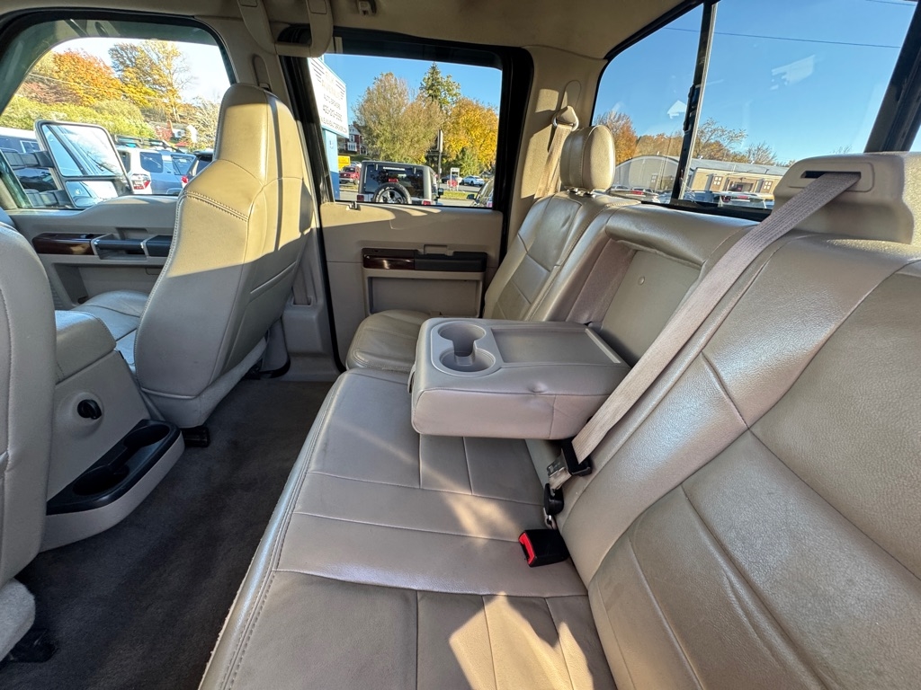 Ford F-250 SD Lariat Crew Cab 4WD 2010