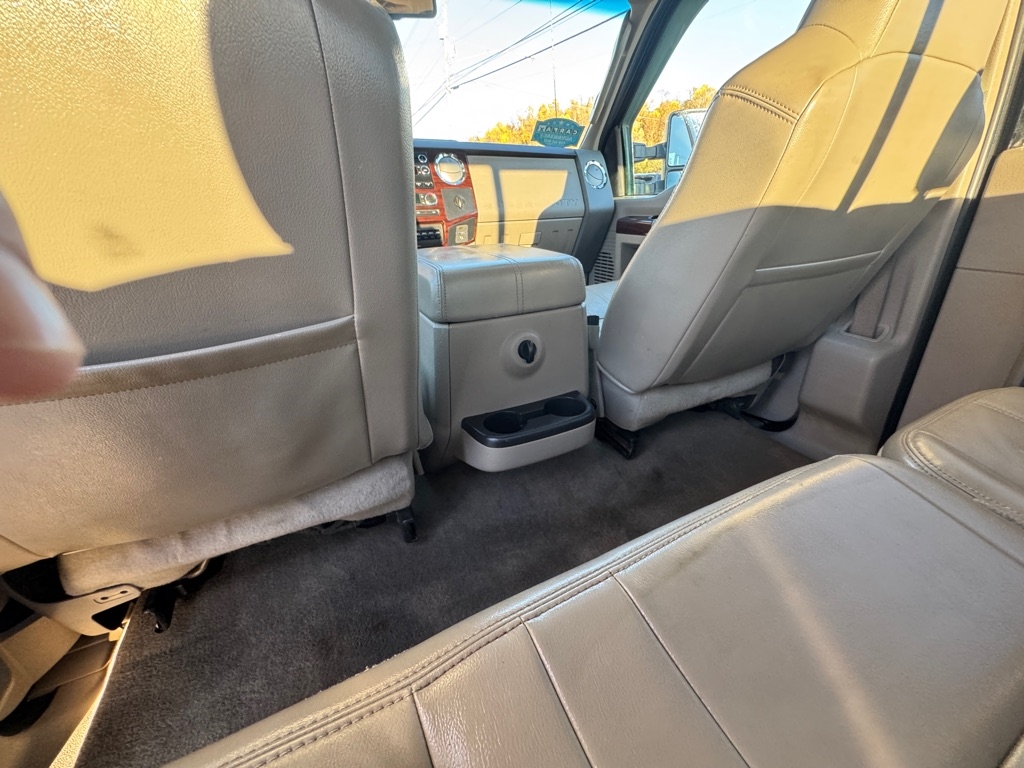 Ford F-250 SD Lariat Crew Cab 4WD 2010