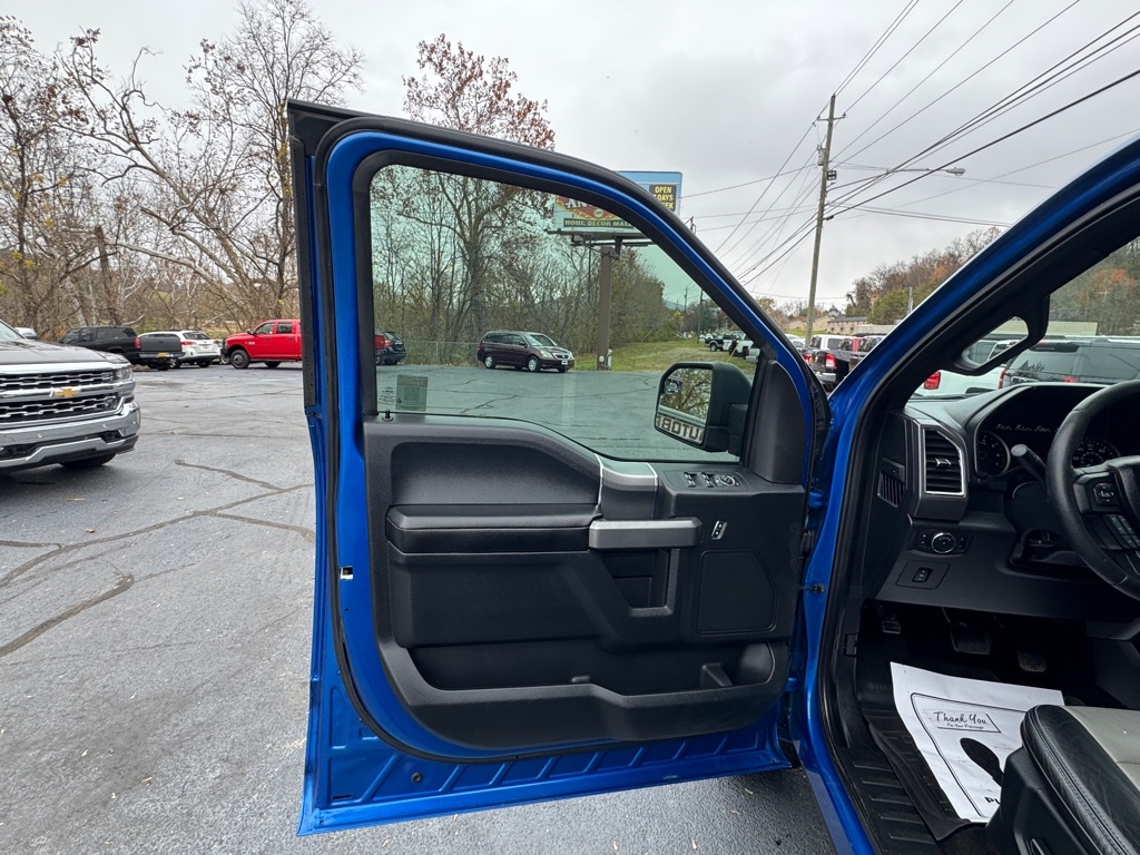 Ford F-150 XL SuperCrew 5.5-ft. Bed 4WD 2016