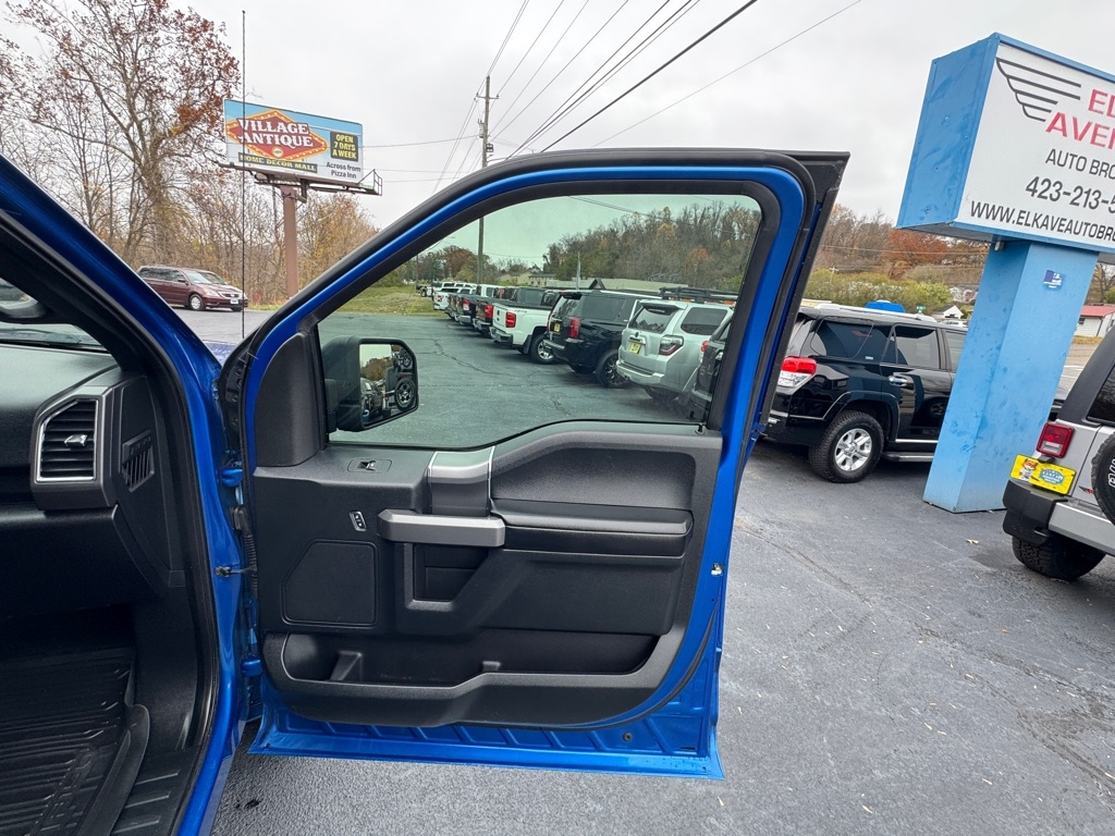 Ford F-150 XL SuperCrew 5.5-ft. Bed 4WD 2016