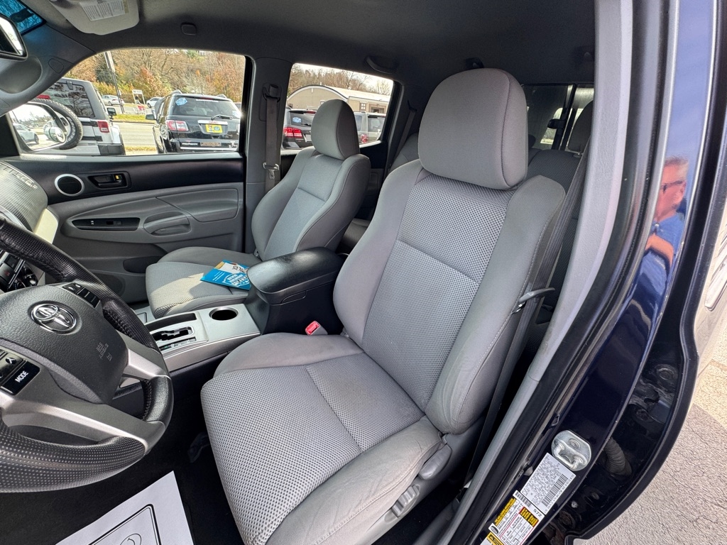 Toyota Tacoma Double Cab V6 4WD 2013