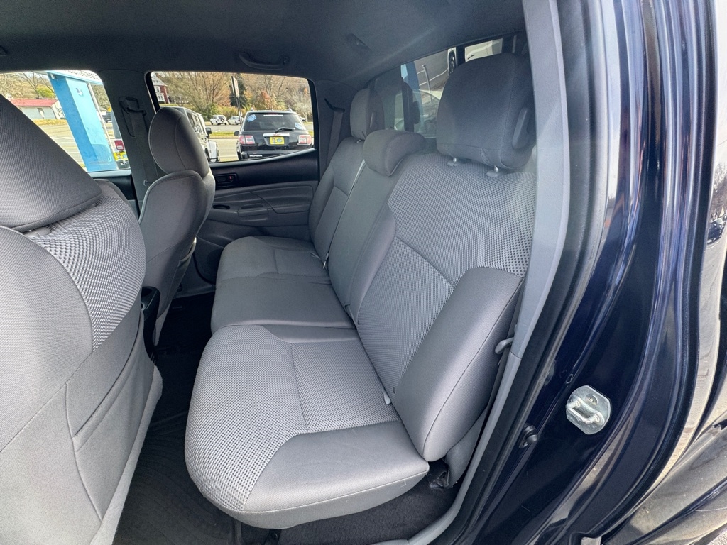 Toyota Tacoma Double Cab V6 4WD 2013