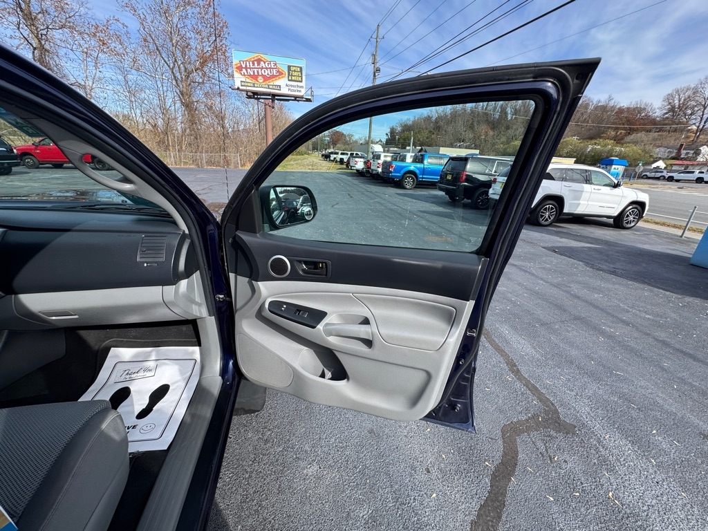 Toyota Tacoma Double Cab V6 4WD 2013
