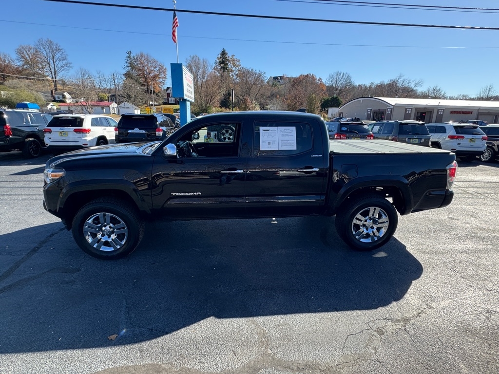 Toyota Tacoma Limited Double Cab V6 6AT 4WD 2017
