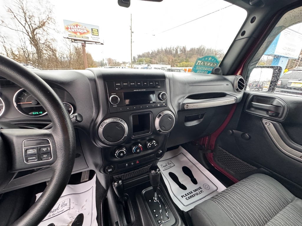 Jeep Wrangler Unlimited Sport 4WD 2012