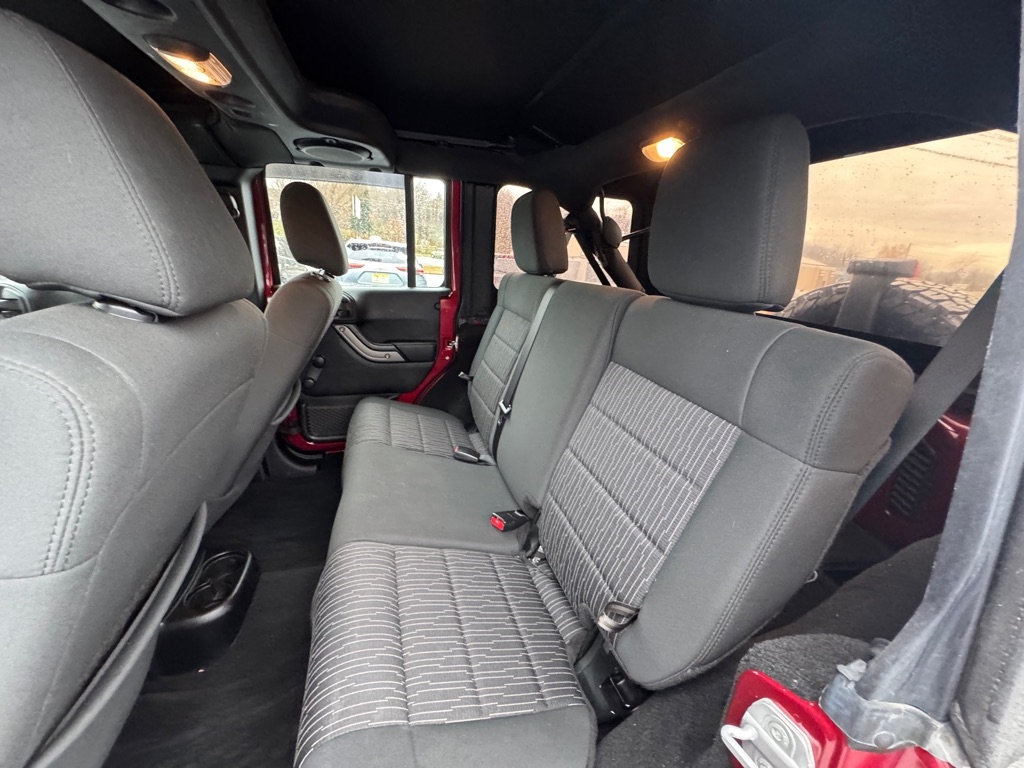 Jeep Wrangler Unlimited Sport 4WD 2012