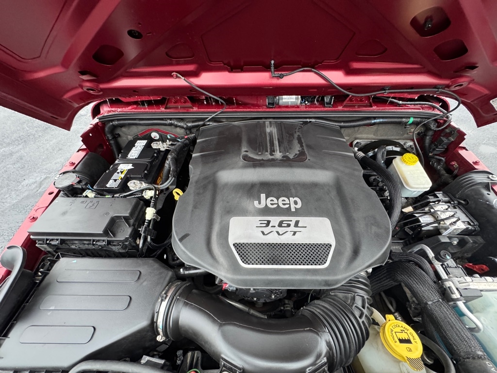 Jeep Wrangler Unlimited Sport 4WD 2012