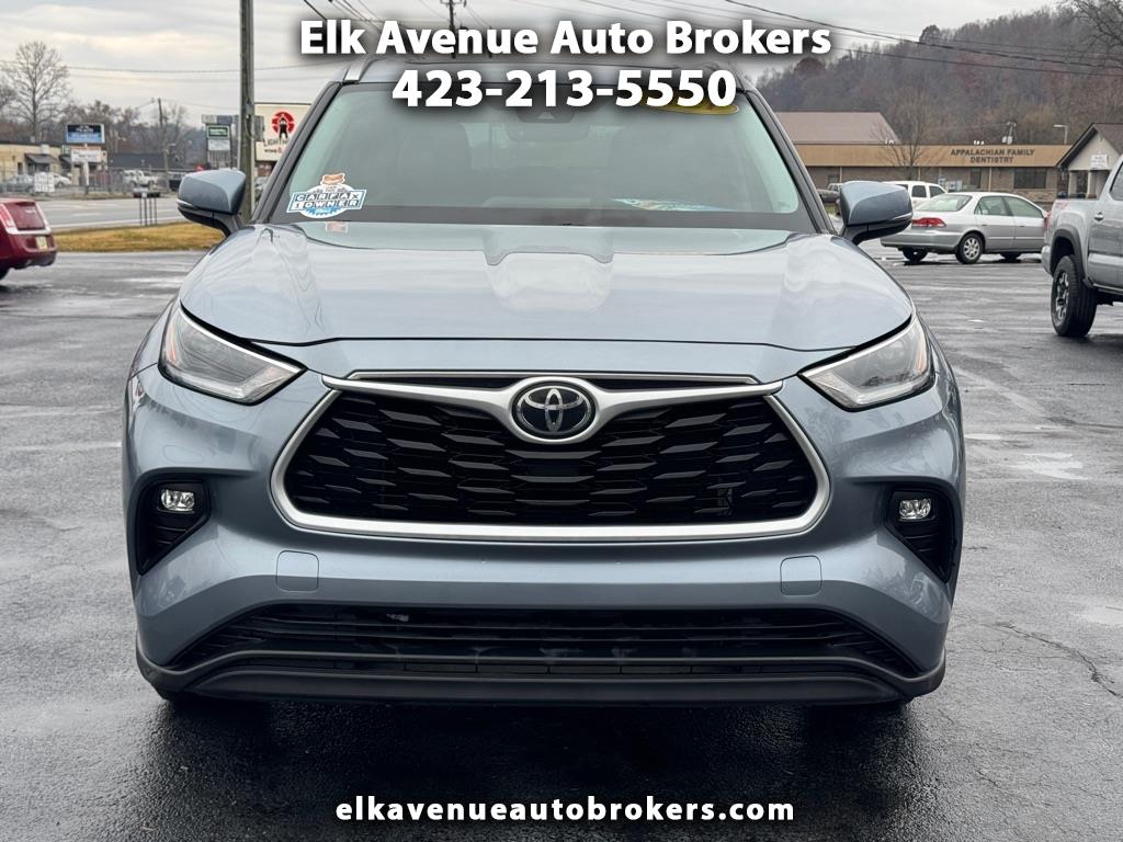 Toyota Highlander XLE AWD V6 2021