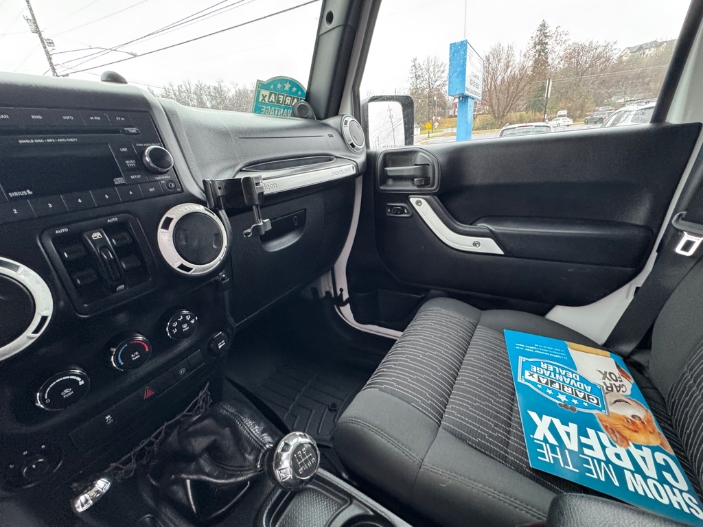 Jeep Wrangler Unlimited Rubicon 4WD 2012