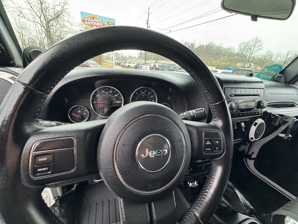 Jeep Wrangler Unlimited Rubicon 4WD 2012