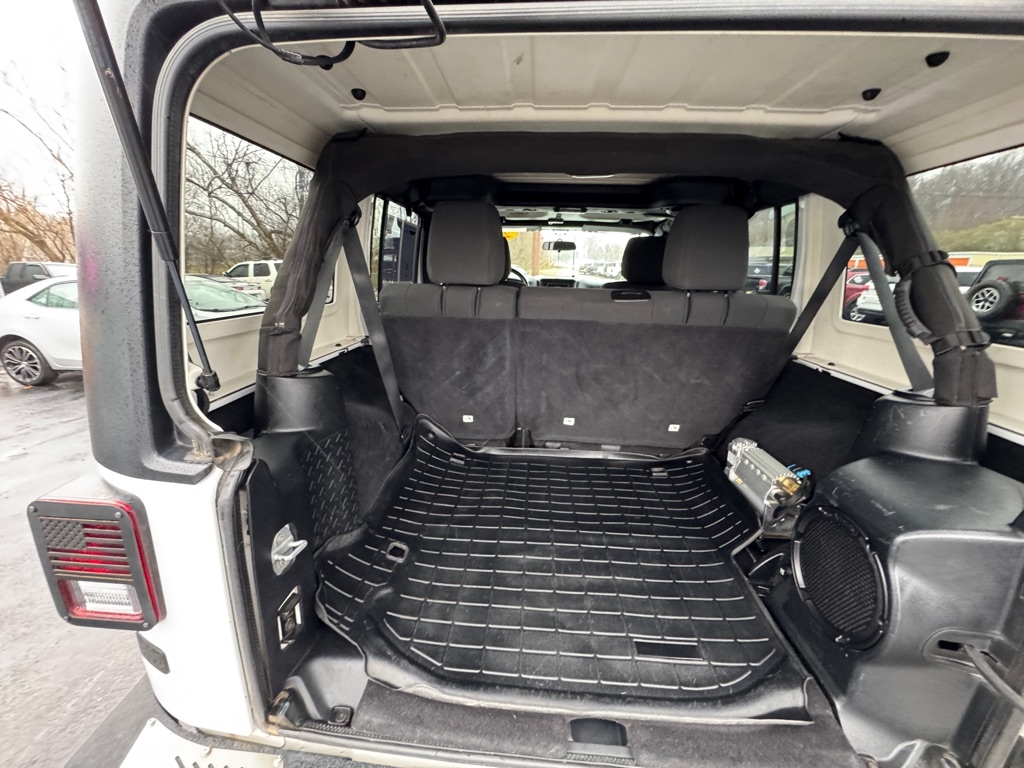 Jeep Wrangler Unlimited Rubicon 4WD 2012