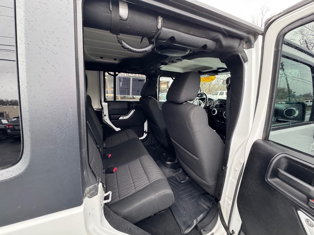 Jeep Wrangler Unlimited Rubicon 4WD 2012