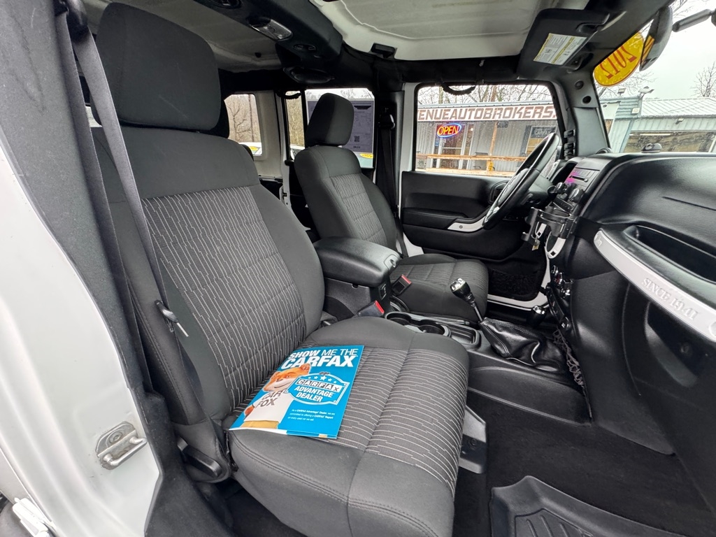 Jeep Wrangler Unlimited Rubicon 4WD 2012