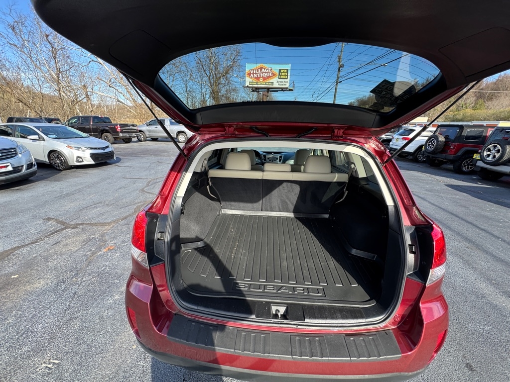 Subaru Outback 2.5i Limited 2011