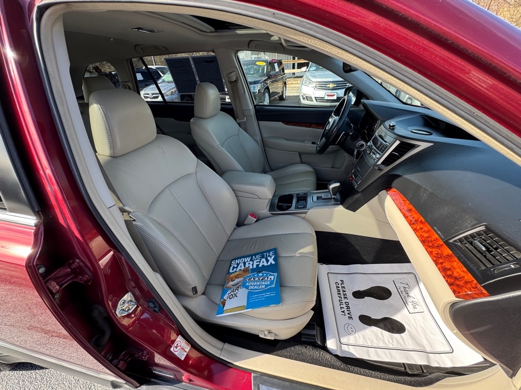 Subaru Outback 2.5i Limited 2011