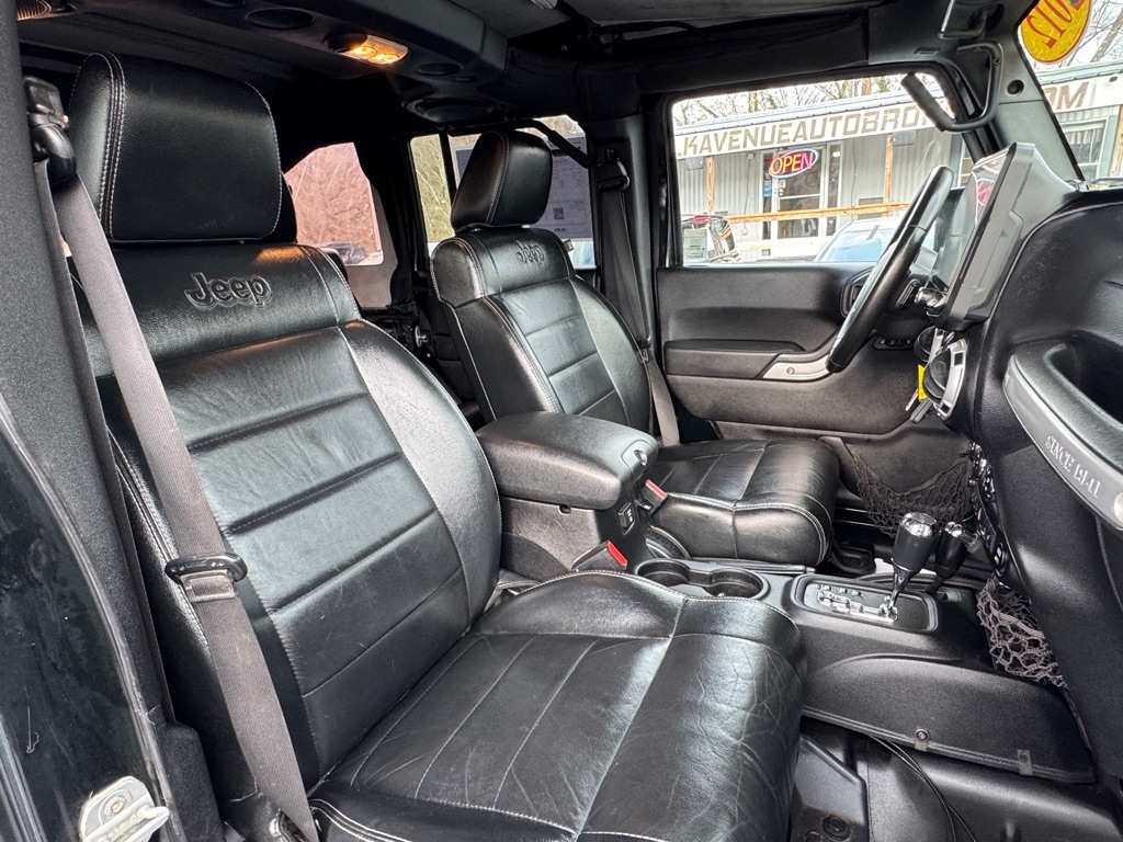 Jeep Wrangler Unlimited Rubicon 4WD 2012