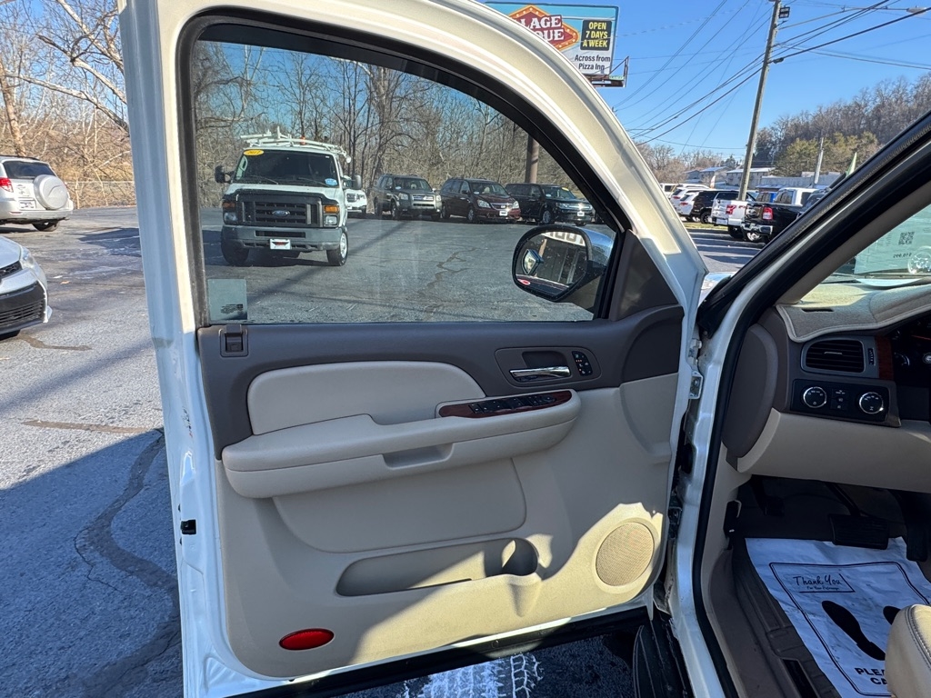 Chevrolet Tahoe LTZ 4WD 2009