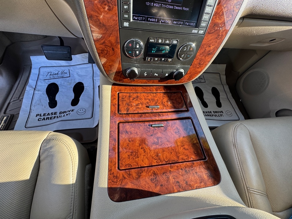 Chevrolet Tahoe LTZ 4WD 2009