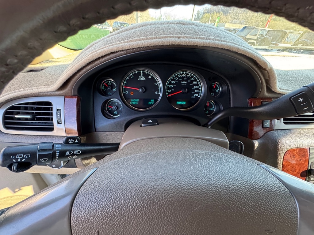 Chevrolet Tahoe LTZ 4WD 2009