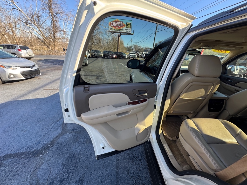 Chevrolet Tahoe LTZ 4WD 2009