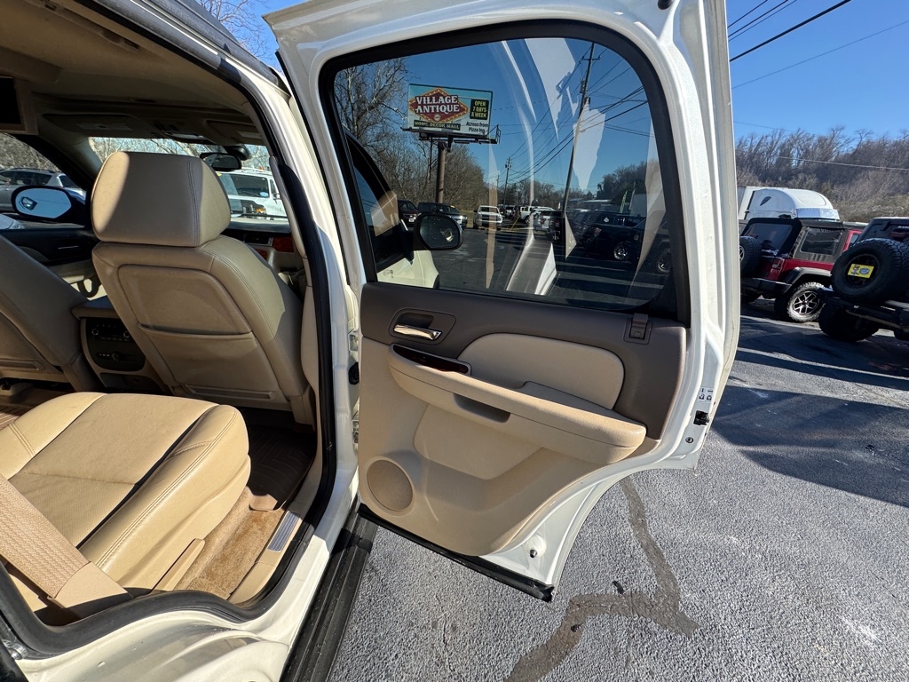 Chevrolet Tahoe LTZ 4WD 2009