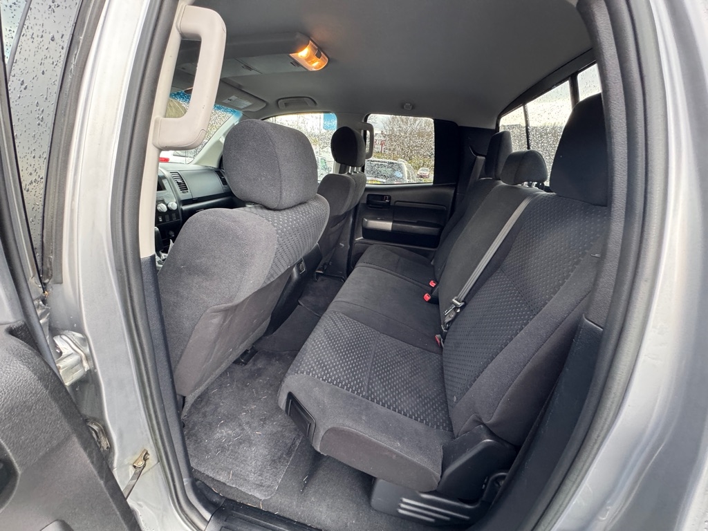 Toyota Tundra Tundra-Grade Double Cab 4.6L 4WD 2012