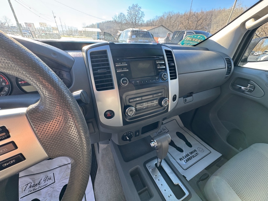 Nissan Frontier SL Crew Cab 4WD 2014