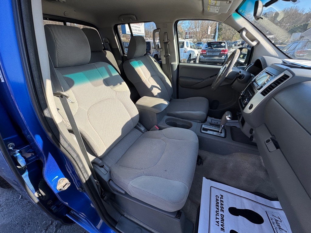 Nissan Frontier SL Crew Cab 4WD 2014