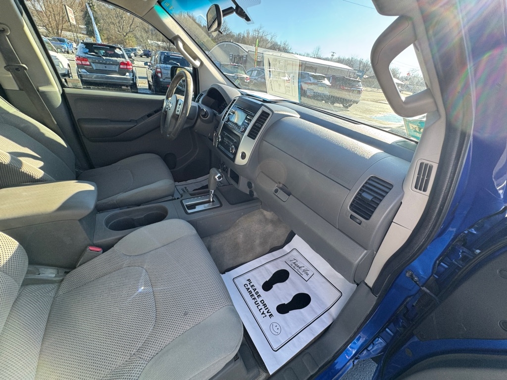 Nissan Frontier SL Crew Cab 4WD 2014