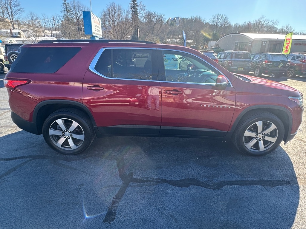 Chevrolet Traverse LT Leather FWD 2019