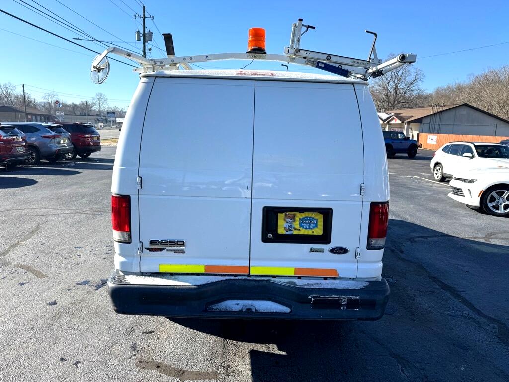 Ford Econoline E-250 2012
