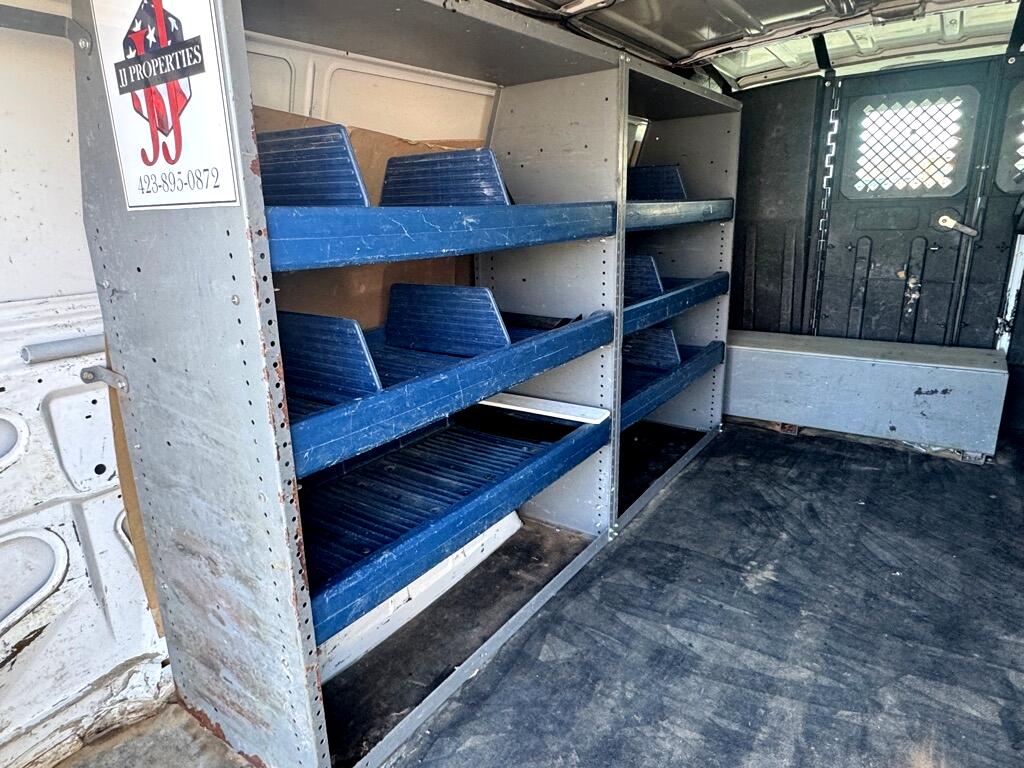 Ford Econoline E-250 2012