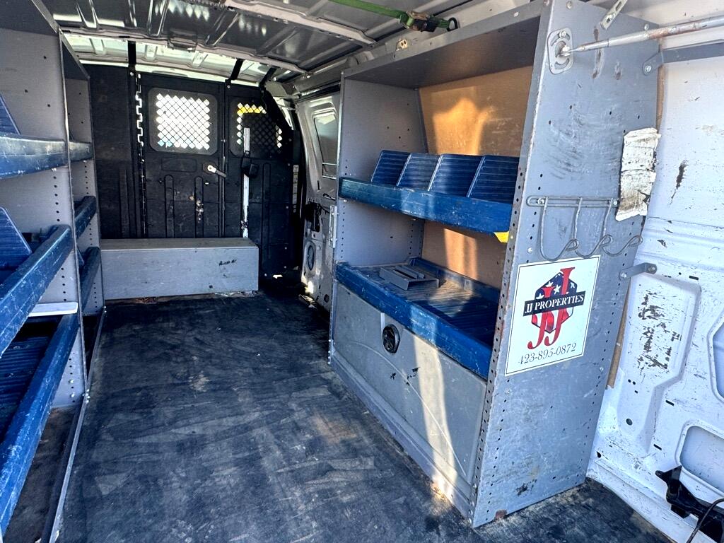 Ford Econoline E-250 2012