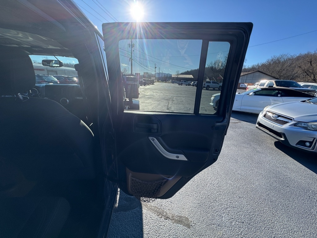 Jeep Wrangler Unlimited Rubicon 4WD 2017