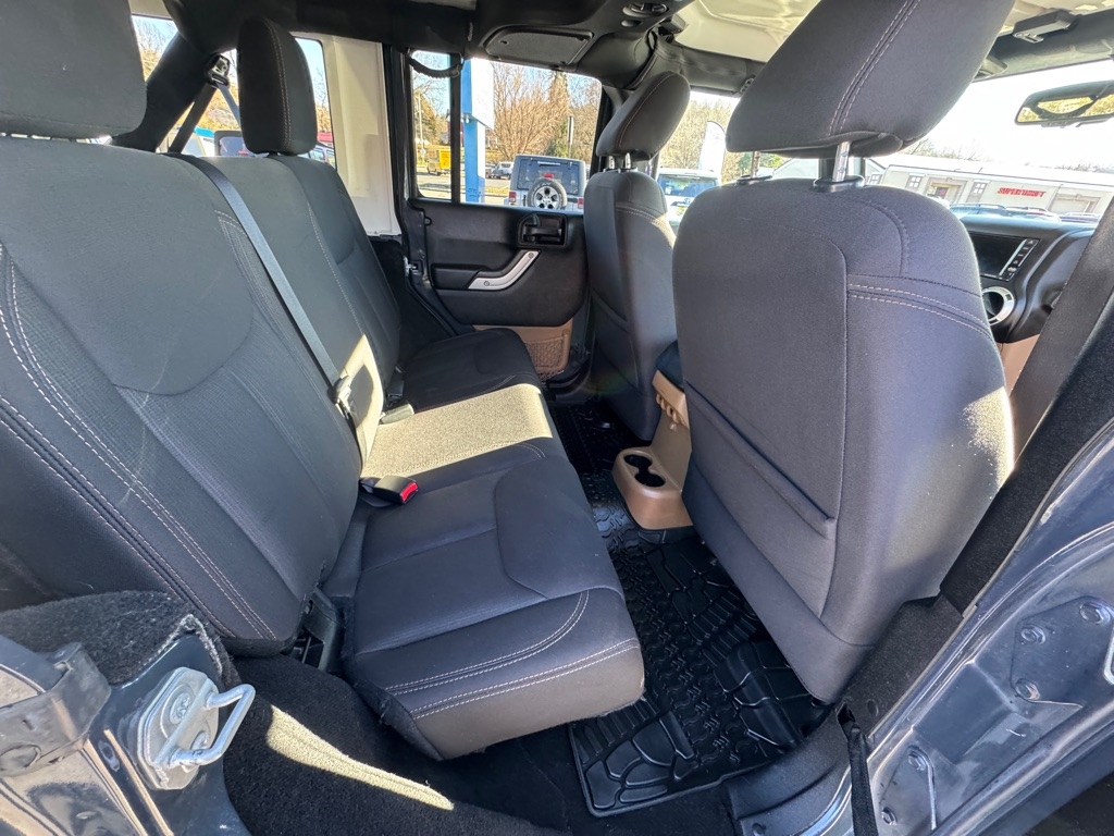 Jeep Wrangler Unlimited Rubicon 4WD 2017