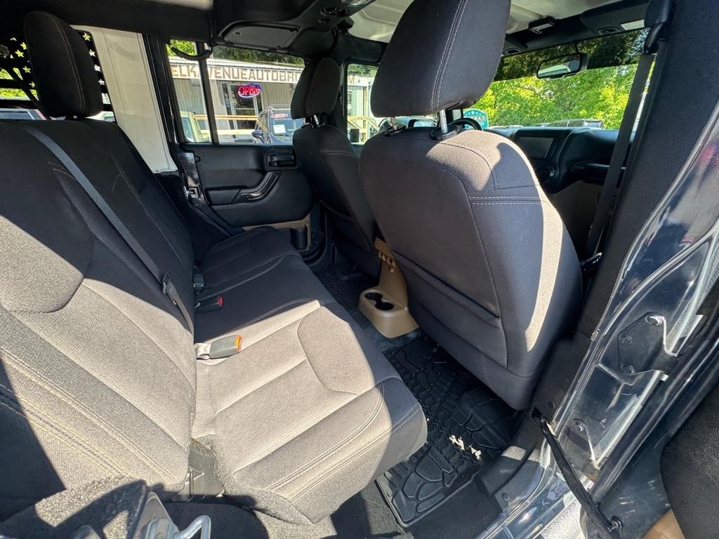 Jeep Wrangler Unlimited Rubicon 4WD 2017