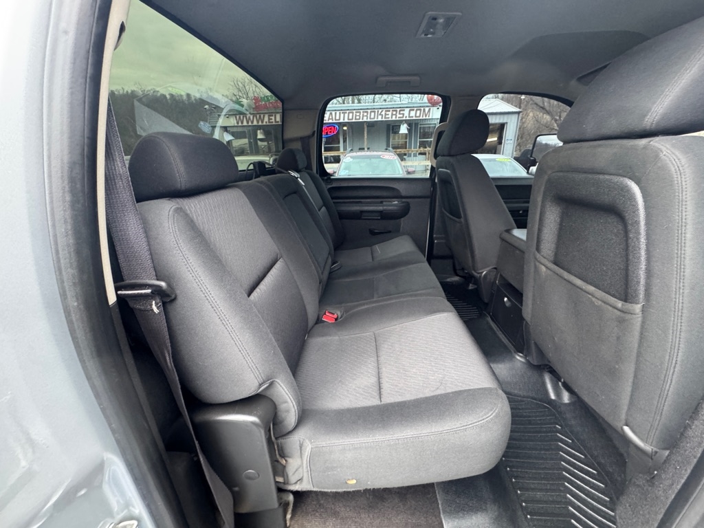 Chevrolet Silverado 1500 LT Crew Cab 4WD 2013