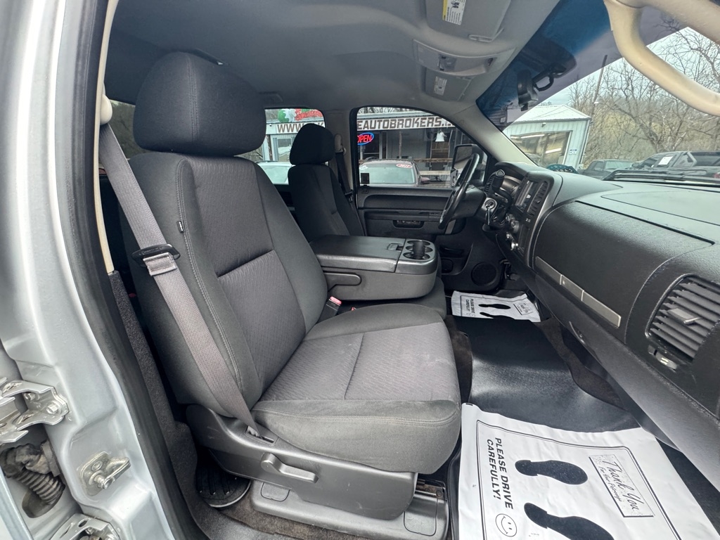 Chevrolet Silverado 1500 LT Crew Cab 4WD 2013