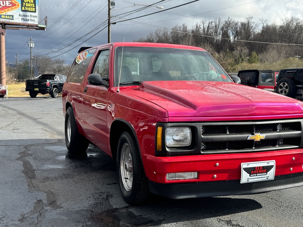 Chevrolet S10 Blazer Base 2WD 1987