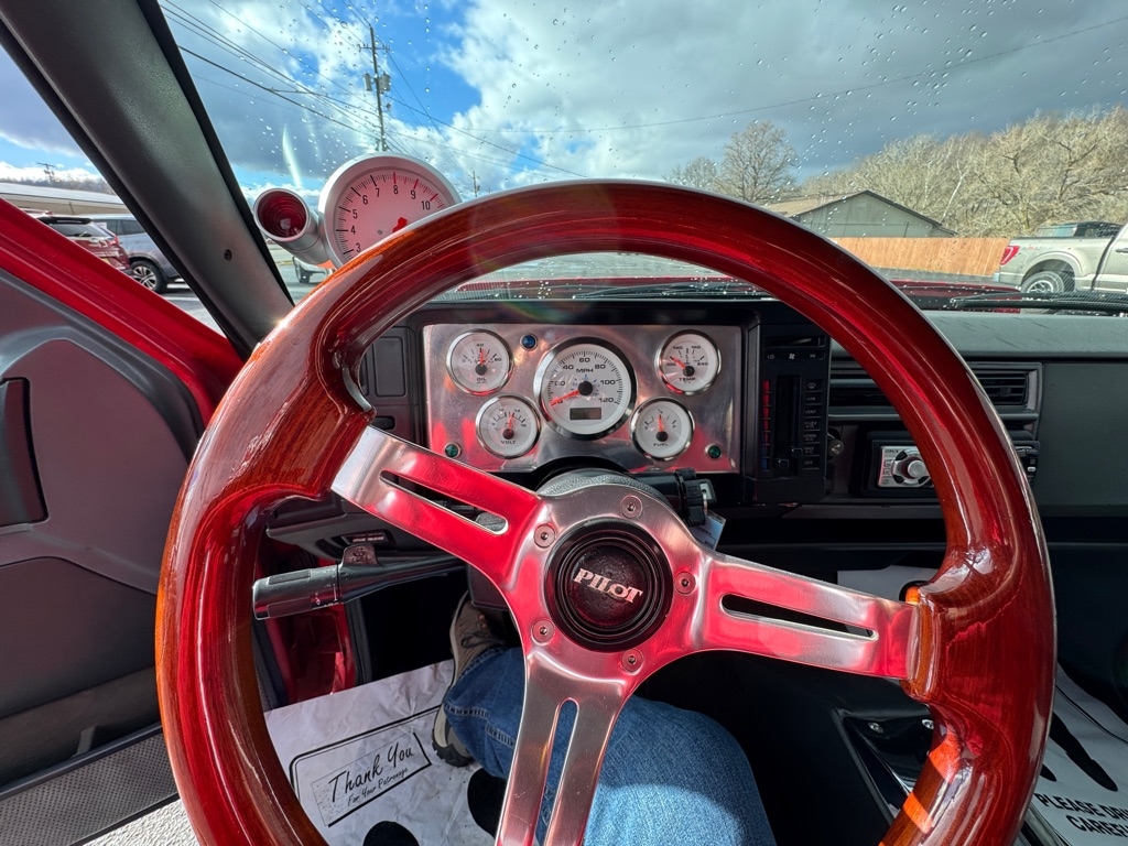 Chevrolet S10 Blazer Base 2WD 1987