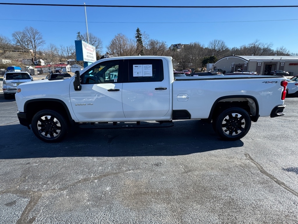 Chevrolet Silverado 2500HD Custom Crew Cab Long Box 4WD 2020